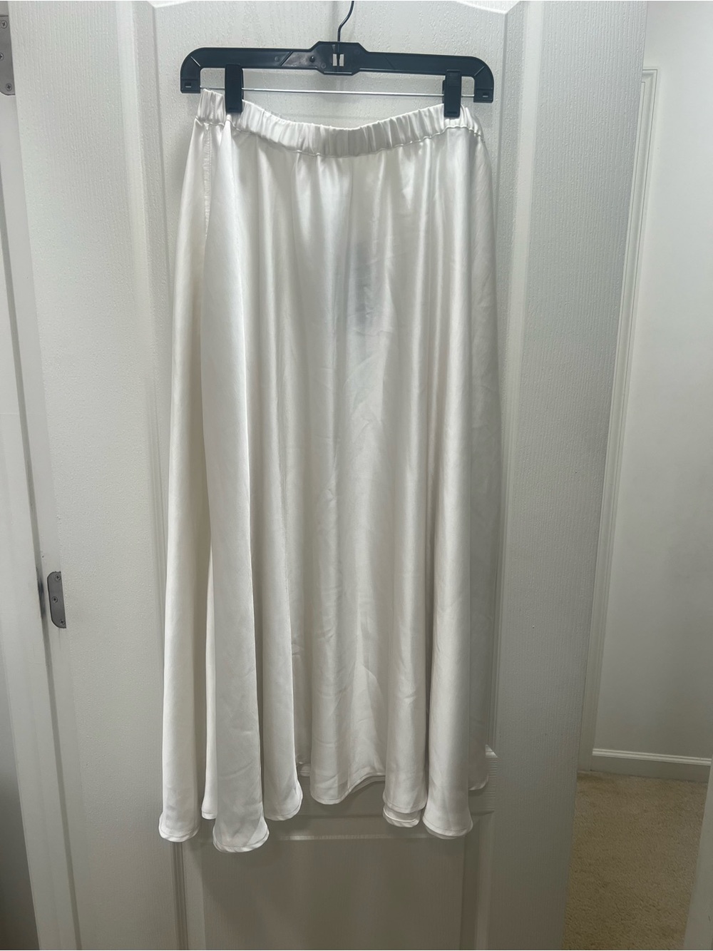 Glassons White Satin Maxi Skirt